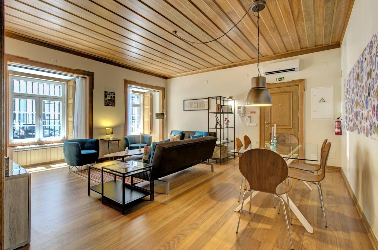 Localtraveling Cathedral & Castle - Family Apartments Lisbon Bagian luar foto