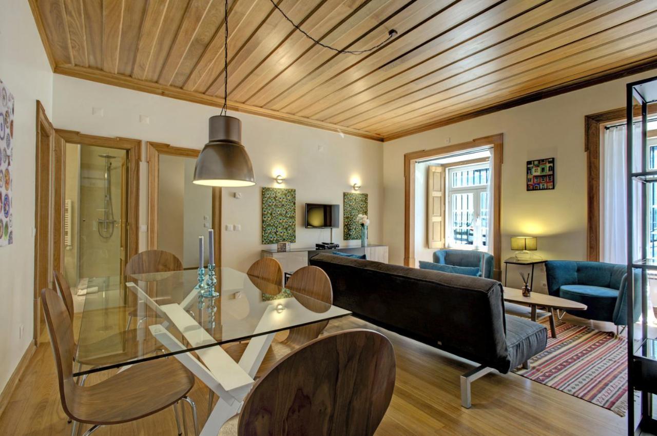 Localtraveling Cathedral & Castle - Family Apartments Lisbon Bagian luar foto