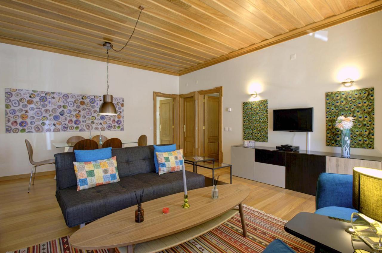 Localtraveling Cathedral & Castle - Family Apartments Lisbon Bagian luar foto