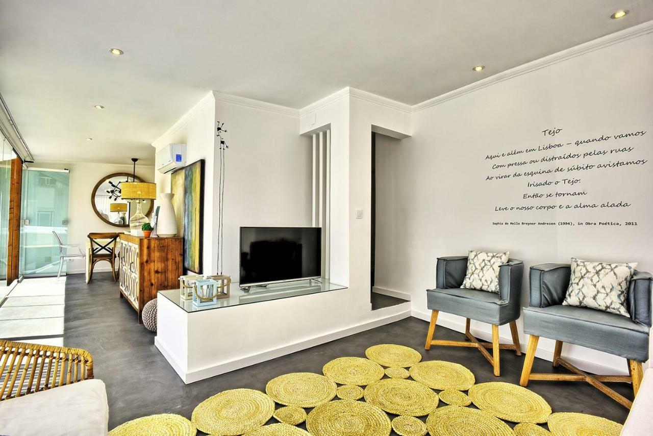 Localtraveling Cathedral & Castle - Family Apartments Lisbon Bagian luar foto