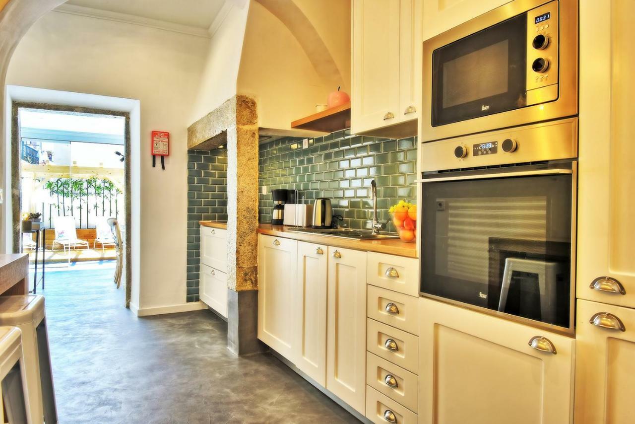 Localtraveling Cathedral & Castle - Family Apartments Lisbon Bagian luar foto
