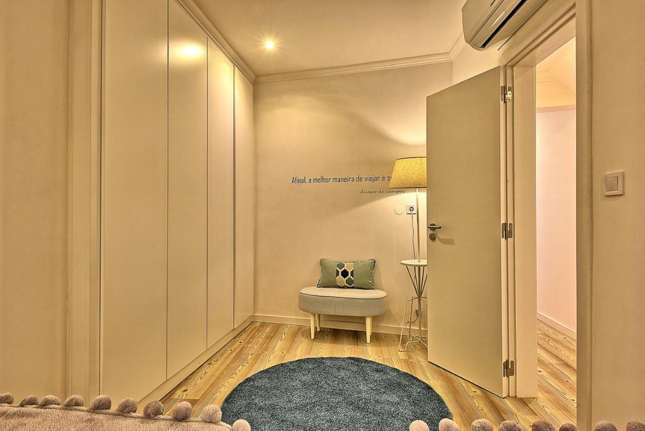 Localtraveling Cathedral & Castle - Family Apartments Lisbon Bagian luar foto